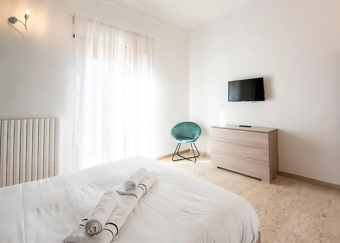 Ferdi - Trilocale O Mansarda *